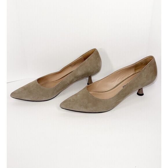 Donald Pliner Kitten Heel Pumps Suede Leather Beige Pointed Toe Neutral 6.5 - Picture 2 of 14